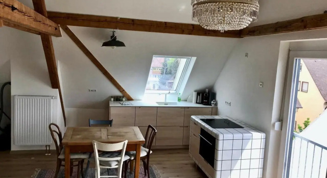 Charmantes Loft mit ganz besonderem Flair, Забронировать Отель Отели в центре Фридрихсхафен, в центре, Парковка