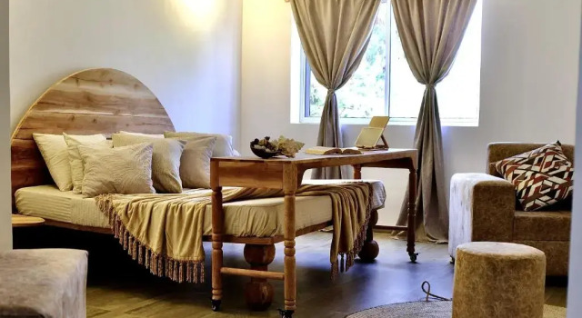 Полулюкс Deluxe Antares Villa Boutique hotel