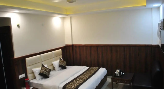 Hotel Vaishno Devi Heights, Забронировать Отель Отели Джамму и Кашмира с завтраком, Завтраки