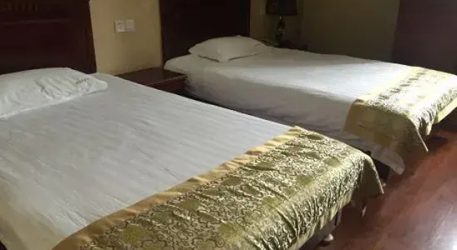 Xuancheng Crocodile Lake Hotel, Rezerwuj Hotel Xuancheng Anhui