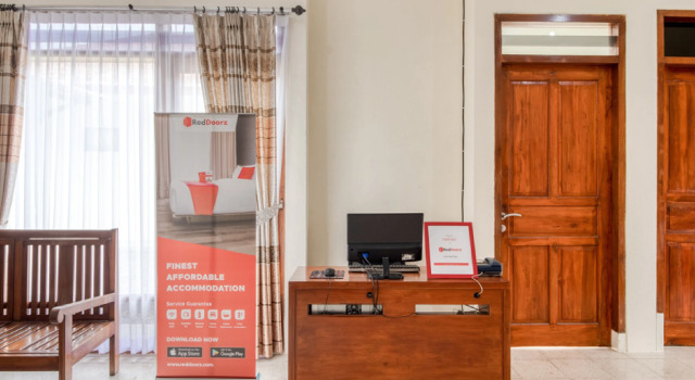 RedDoorz near Universitas Gajah Mada, Rezervovat Hotel 3hvězdičkové hotely v Yogyakarta Province, 3*