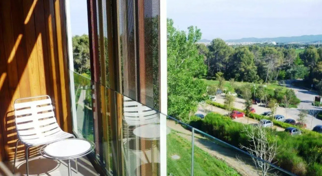 La Mola & Conference Center, Забронировать Отель Тарраса Vallès Occidental