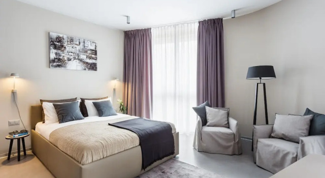 VISIONAPARTMENTS St. Sulpice Route de Vallaire, Buchen Sie Ferienwohnung Hotels in Genfer See mit Parkplatz, Parkplätze