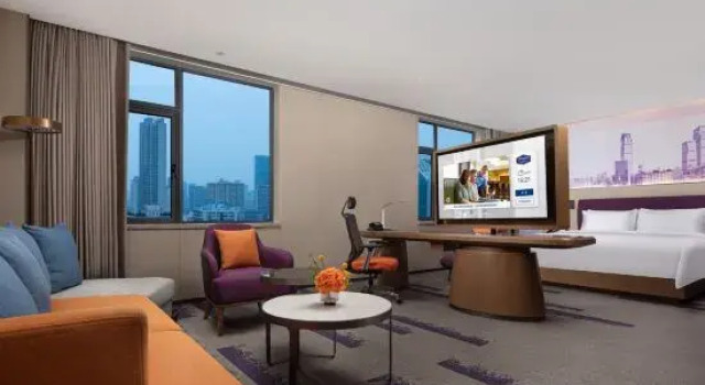 Люкс Business 长沙五一广场希尔顿欢朋酒店Hampton by Hilton Changsha Wuyi Square