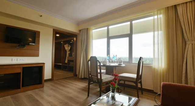 Люкс Peerless Hotel Kolkata