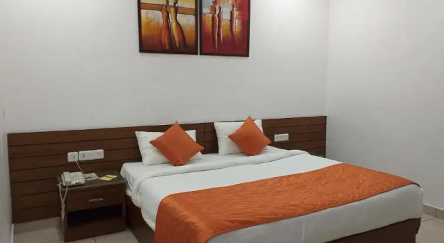 Семейный люкс Grand Hotel Nawanshahr
