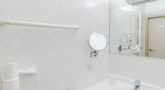 Номер Deluxe Hotel La Legende