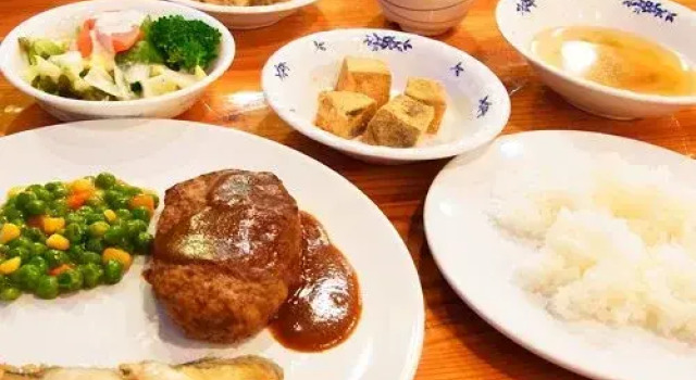 Tokyo YMCA Myokokogen Lodge, Забронировать Отель Myoko Kogen Мёко