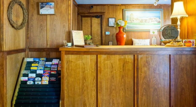 Hummingbird Inn, Забронировать Отель Охай Central Coast California, рядом с Арт-центр в г. Охай