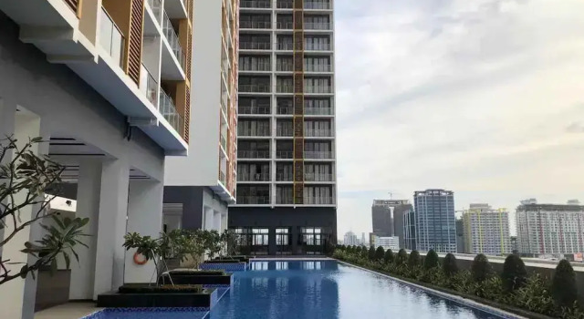 Skyline, Buchen Sie Pension Hotels in Kandal mit Parkplatz, Parkplätze