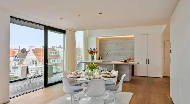 Апартаменты Majestic new Penthouse With 2 Parkings