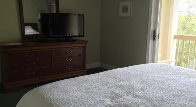 The Grand Hotel, Varaa Hotelli Hotellit New England uima-altaalla, Uima-allas