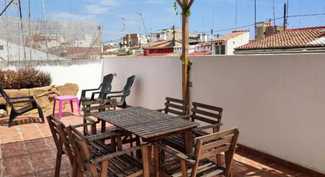 Апартаменты с 2 комнатами Flats Friends Torres Quart