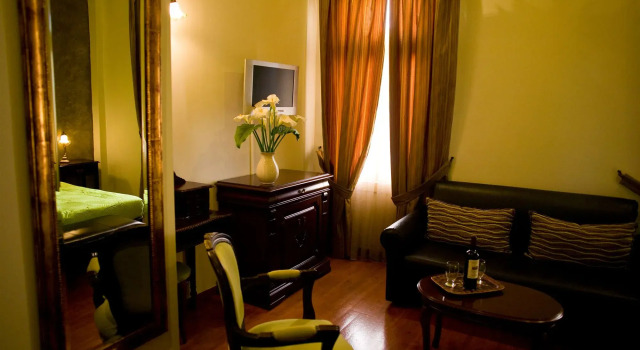 Andromeda Suites
