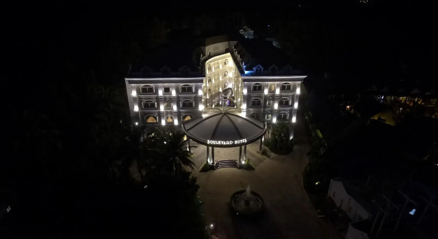 Boulevard Phú Quốc PQ - by BAY LUXURY, Забронировать Отель Отели Фукуок с парковкой, рядом с Sung Hung Pagoda, Парковка