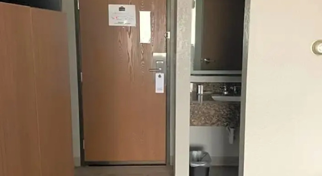 Номер Standard AmericInn by Wyndham New Richmond