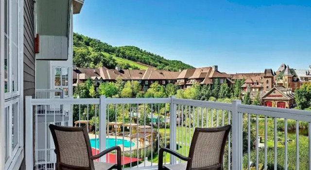 Двухместный номер Deluxe с балконом The Westin Trillium House, Blue Mountain