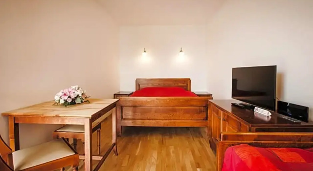Spadrops, Prenota Hotel Hotel a Pieriga con piscina, Piscina