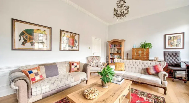Beautiful 1 Bedroom City Centre Apartment, Забронировать Апартаменты/квартира Бротон Эдинбург, рядом с Национальный музей Шотландии