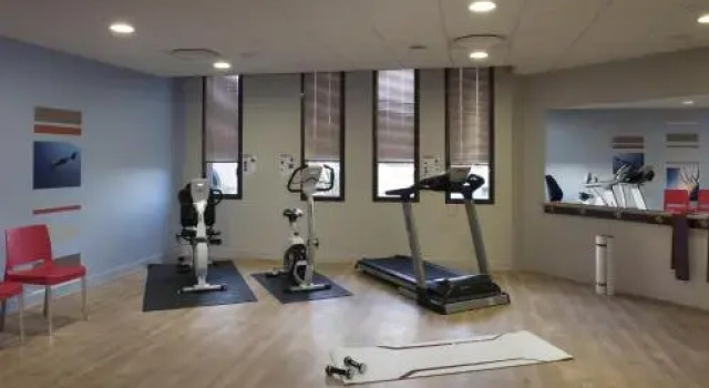 Le Ruban dAzur, Book Hotel Hoteller i Étang de Thau med pool, Swimmingpool
