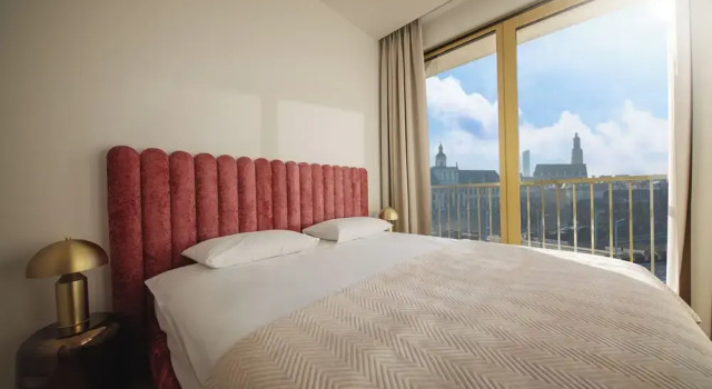 Номер Presidential с балконом и с видом на реку Boulevard Drobnera - ApartHotel Premium z widokiem na Odre