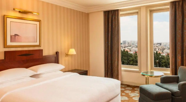 Двухместный Гостевой номер Deluxe Sheraton Amman Al Nabil Hotel