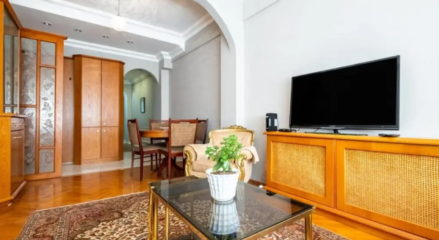 Captivating and Central Flat With Balcony in Sisli