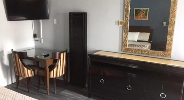 Четырёхместный номер Standard Sea Garden Inn Pismo Beach- San Luis Obispo