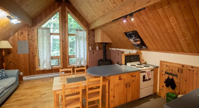 Шале Superior Mersey River Chalets a nature retreat