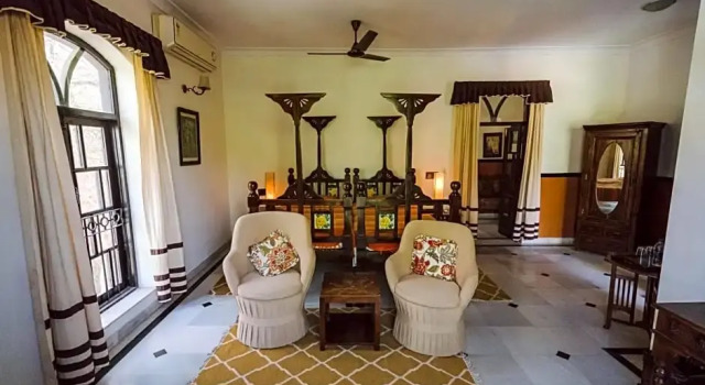 Номер Deluxe Devi Bhawan