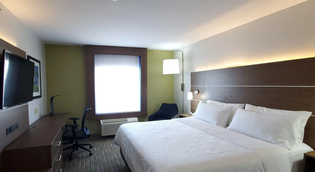 Двухместный номер Standard Holiday Inn Express & Suites-Regina-South by IHG