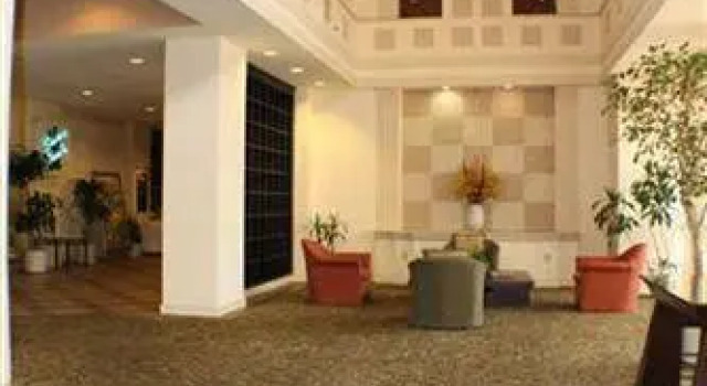 Clarion Hotel Deland, Book Hotel DeLand Florida