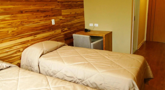 Hotel Petropolis Inn