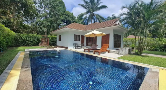 Вилла с 3 комнатами с балконом Alisea Pool Villa Aonang