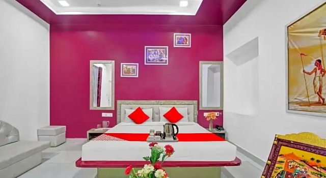Номер Comfort OYO 67482 Udaipur Palace