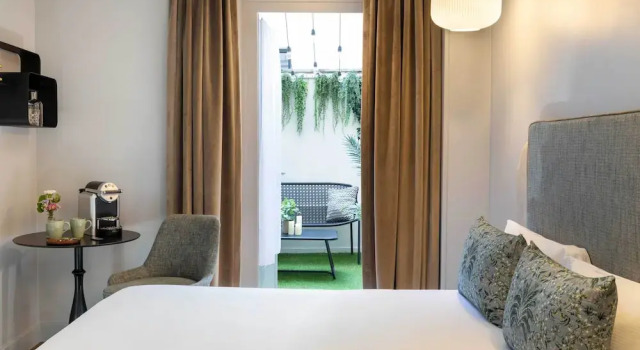 Номер Superior Hôtel Eiffel Saint Charles