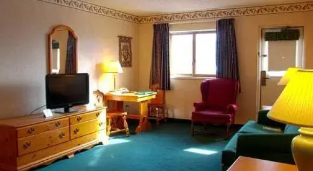 Семейный люкс Bavarian Inn Lodge