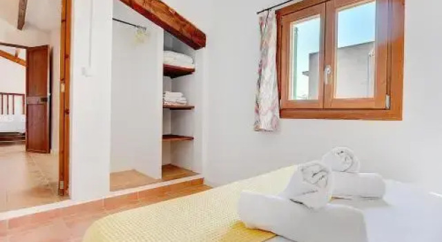 Pilar House