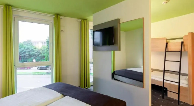 Номер семейный B&B Hotel Krefeld-City