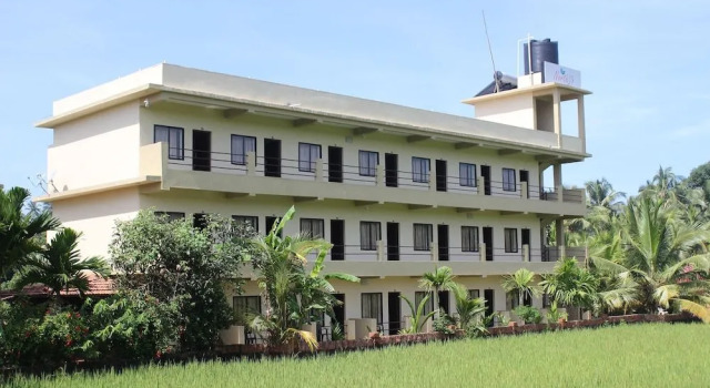 OYO 9618 Home 2 BHK Vasco South Goa, Varaa Hotelli Mandrem Pohjois-Goa