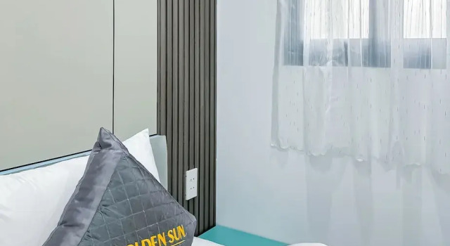 Двухместный номер Deluxe с балконом и с видом на город Golden Sun Hotel Apartments 5 - Diamond Island