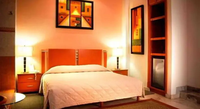 Номер Standard Estanza Hotel & Suites