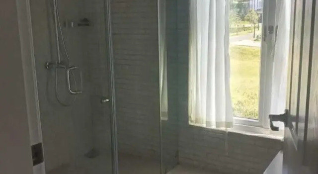 Номер Grand Pedro Barn Hotel at Little England Cottages