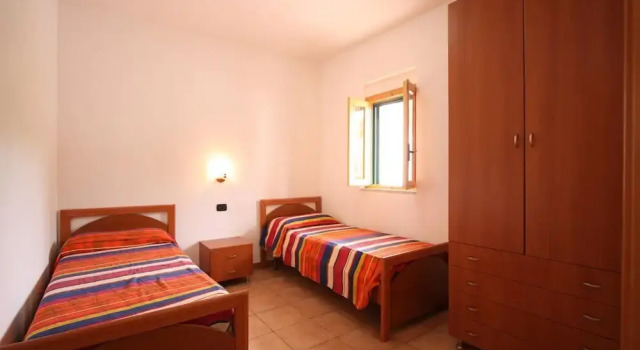 Residence Rendez Vous, Rezervați Hotel Vieste Foresta Umbra, aproape de Vieste Castle