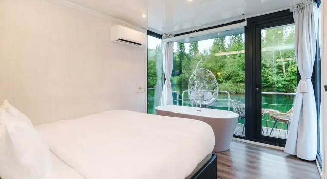Люкс Superior L'Escale Royale St-Fargeau-Ponthierry