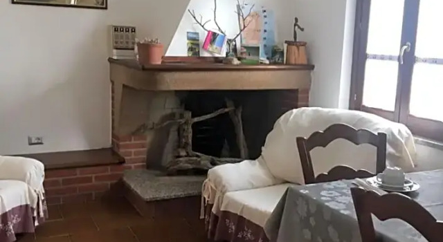 Casa vacanze Mideri, Забронировать Отель «постель и завтрак» Отели Ольястра с парковкой, Парковка