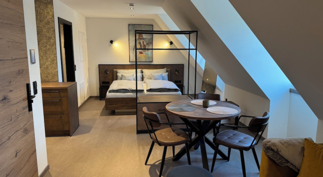 Студия Deluxe Parzivita Suites