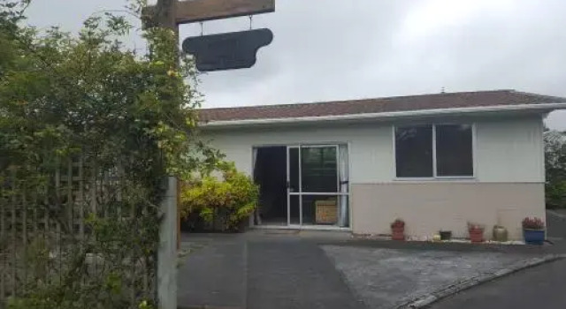 Kumeu Kottage, Book Hotel Kumeu Auckland Region