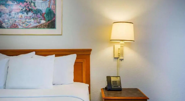 Двухместный люкс La Quinta Inn by Wyndham Norfolk Virginia Beach