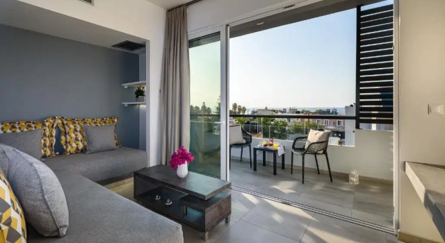 Апартаменты Superior Solar Apartments by Amara Living